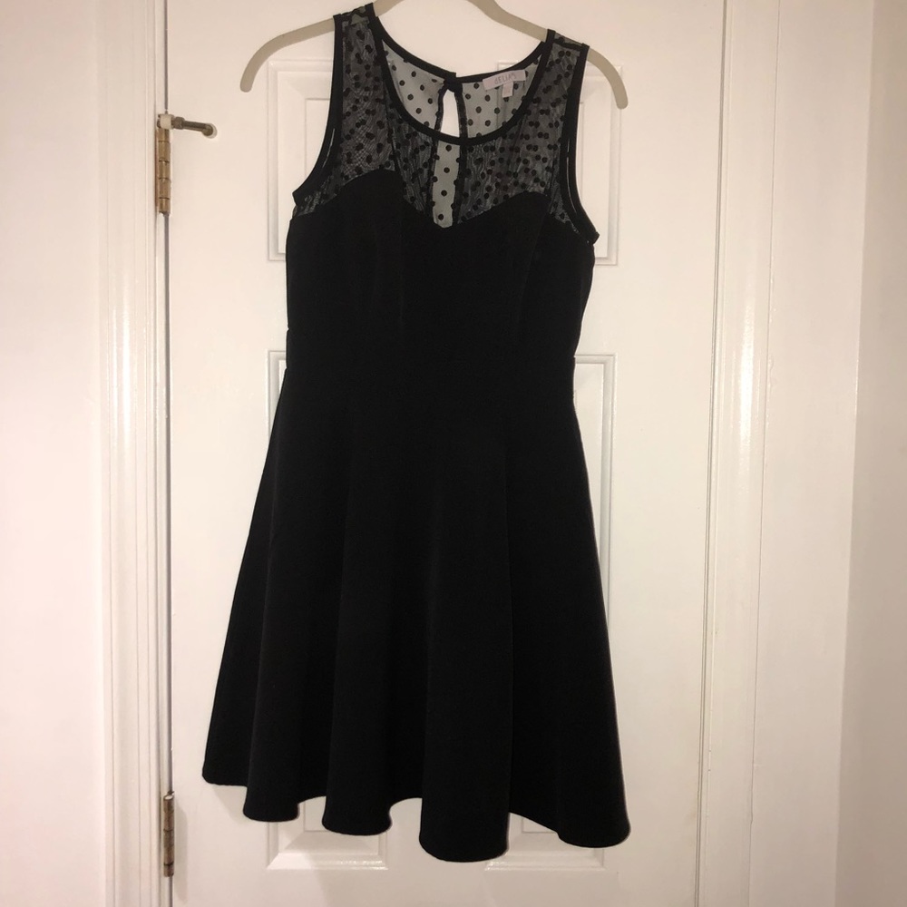 Juniors Black Dress